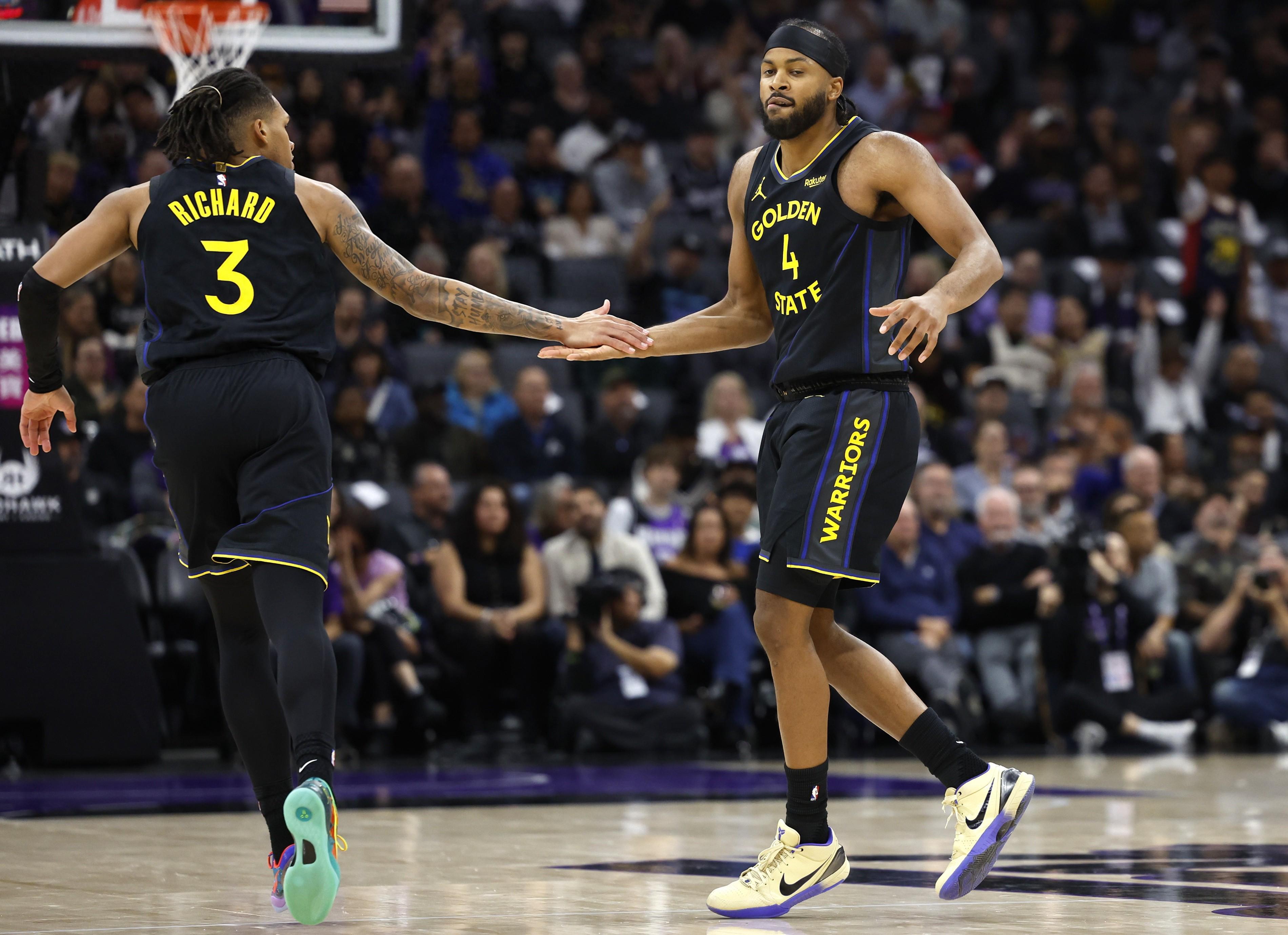 勇士新版水花兄弟崛起！穆迪+理查德单场11记三分创队史