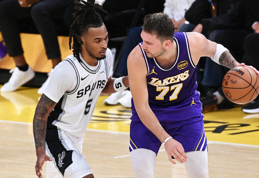 东契奇35+9+13力克马刺！湖人险胜揭4大关键事实