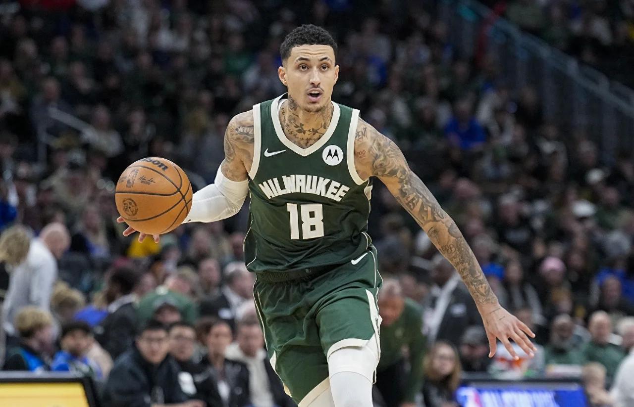 首发弃将到替补奇兵！库兹马转型防守大闸，场均16+4拯救雄鹿二阵