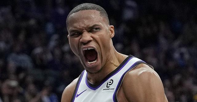 威斯布鲁克创历史！超越基德成NBA后卫篮板王