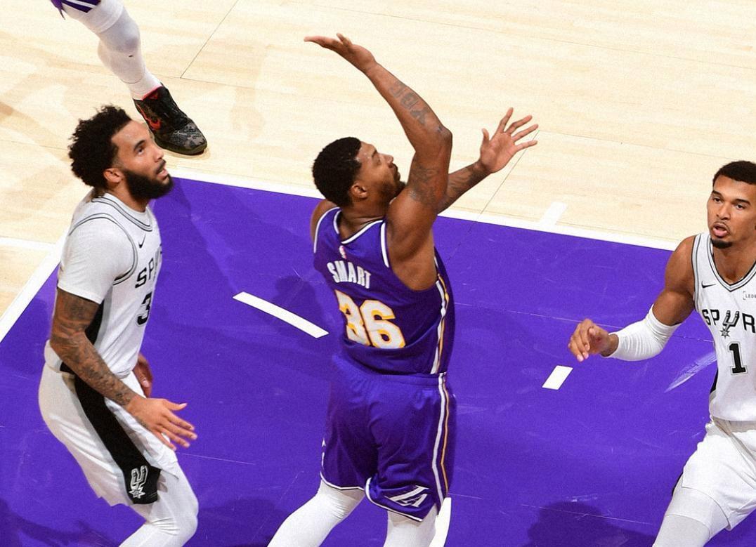 湖人vs马刺半场数据