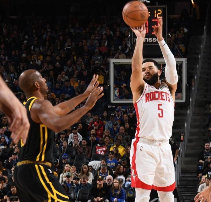 火箭队伤病潮持续！7战4将缺阵，轮换阵容深度彰显实力