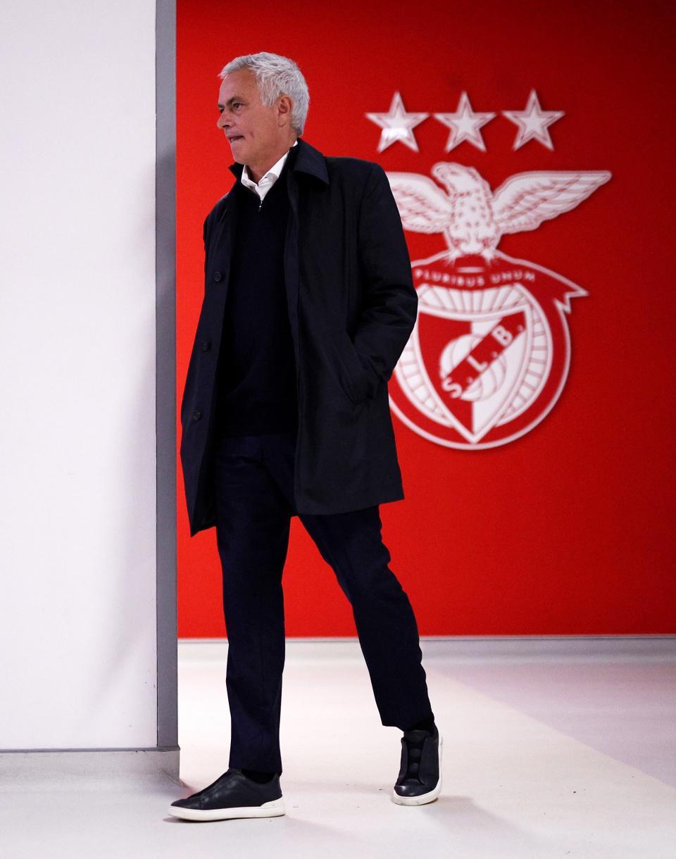 欧冠战报：曼城4-1多特，巴萨3-3爆冷，穆里尼奥3连败引关注