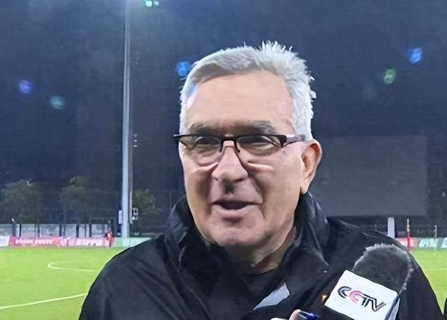 伊万神预言成真！邵佳一成国足主帅，前景备受期待