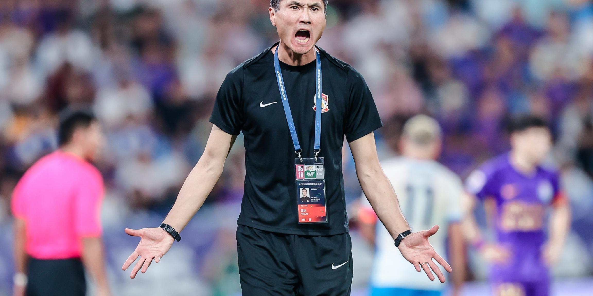 国足新帅邵佳一：为何最终选择他？深度解析选帅背后的逻辑