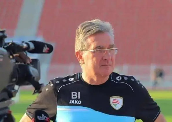 80后邵佳一出任国足主帅，能否带领球队走向新辉煌？