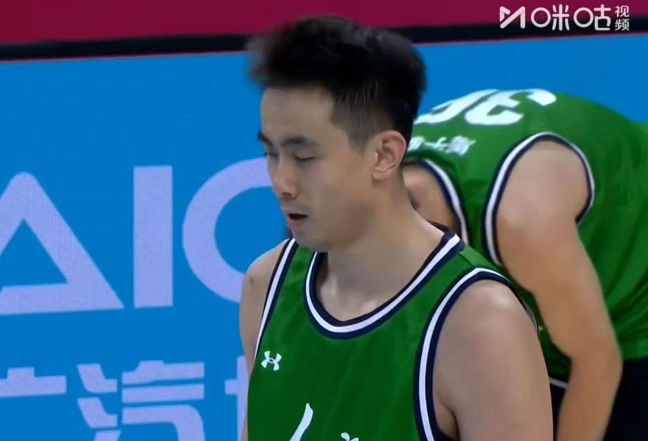 全运会激战：辽宁3分险胜北京，赵继伟23+14率队登顶小组
