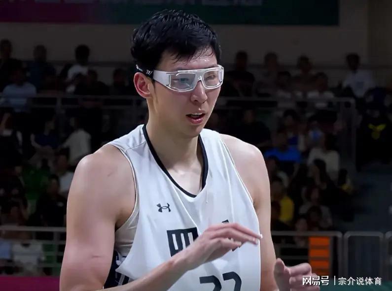 周琦四川队爆发！暴扣盖帽助连胜，广东球迷心情复杂