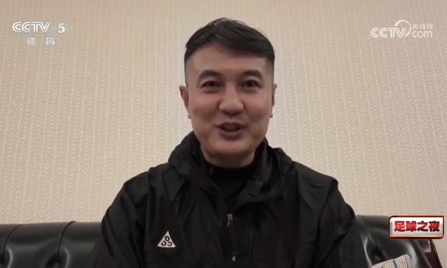 徐阳点评邵佳一：融合沟通优势显著，呼吁年轻教练崭露头角