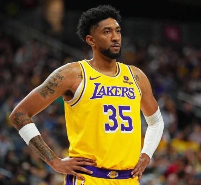 前湖人中锋伍德光天化日击退入室歹徒，家中未遭损失