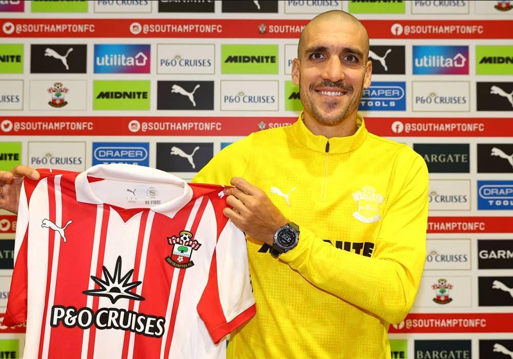 34岁罗梅乌自由身回归南安普顿，签约至赛季末