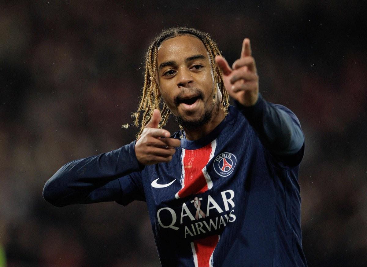 巴尔科拉因肌肉疲劳缺席训练，此前长期带伤坚持