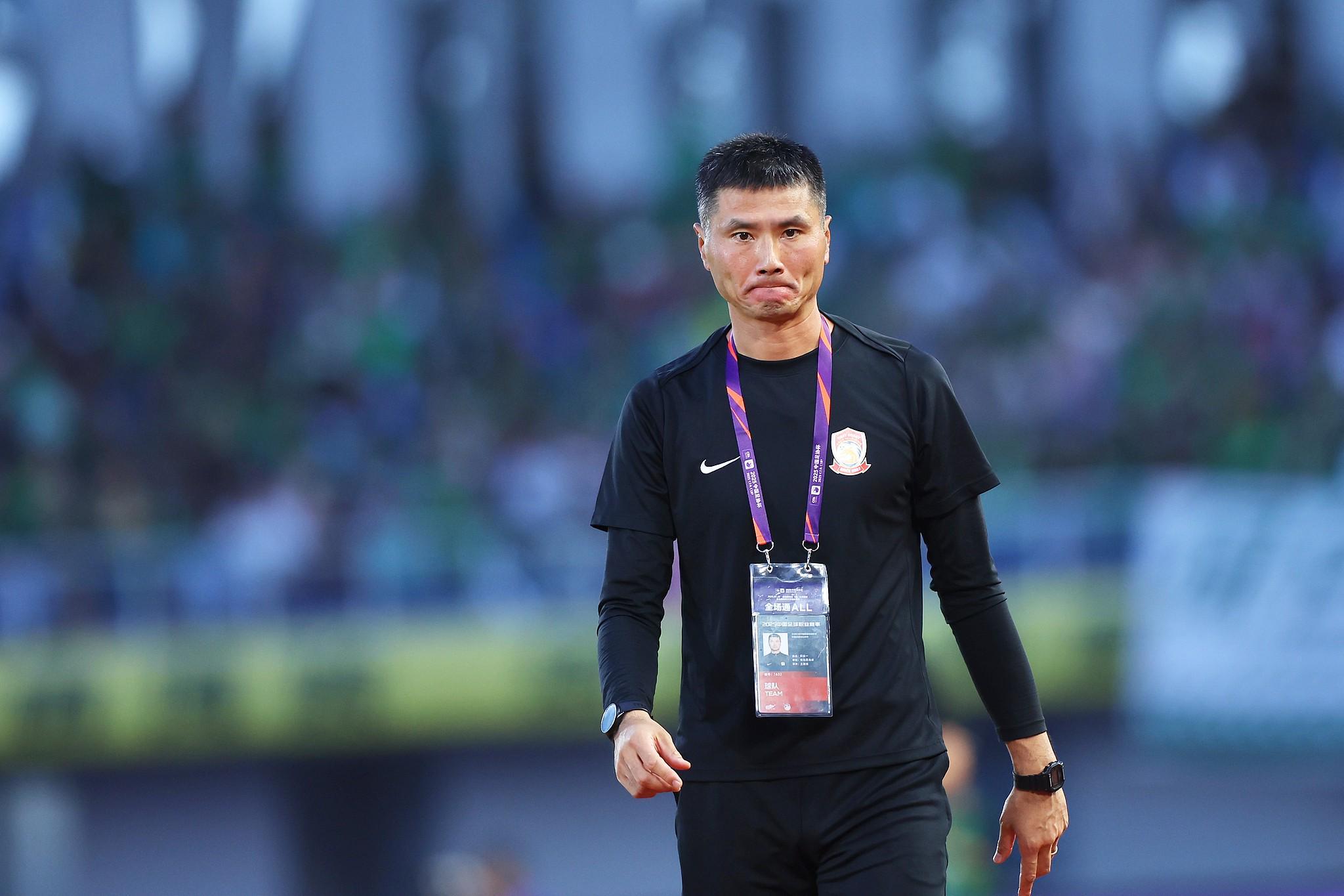 邵佳一执教国足获认可，“土洋结合”模式引领新方向