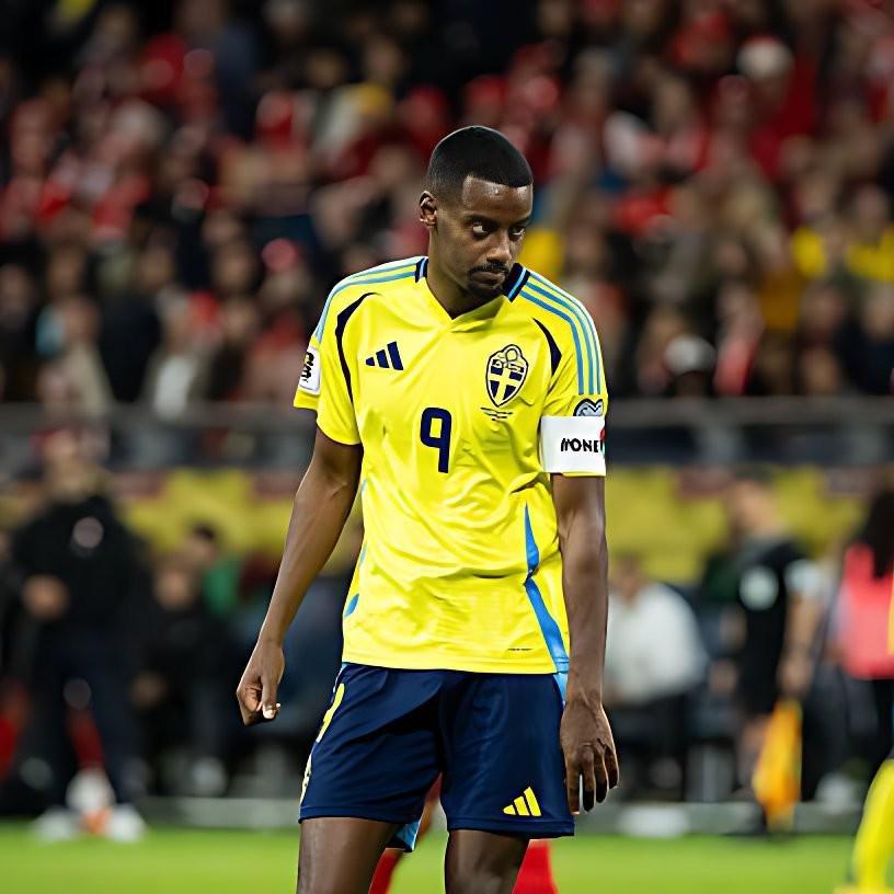 波特确认：伊萨克伤未痊愈，国际比赛日不会踢满两场