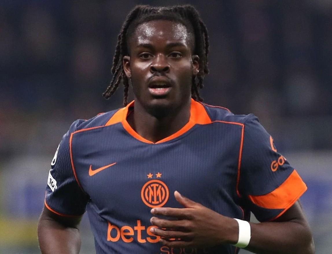 热刺有意国米中卫比塞克，英超或成其下一站