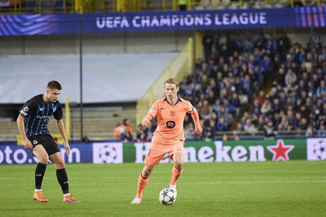 巴萨旧将深度剖析：弗里克战术体系下中场控制与防守隐患