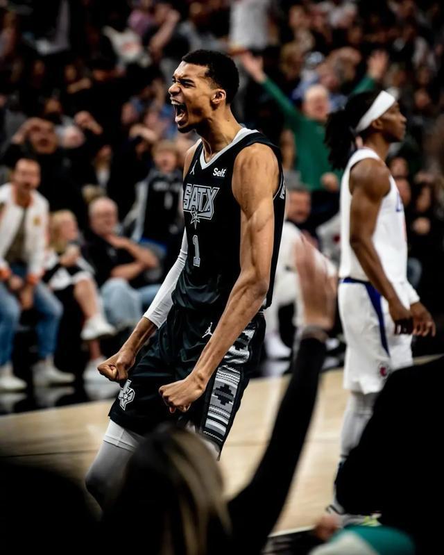 如何防守文班亚马？太阳与湖人已给出实战策略