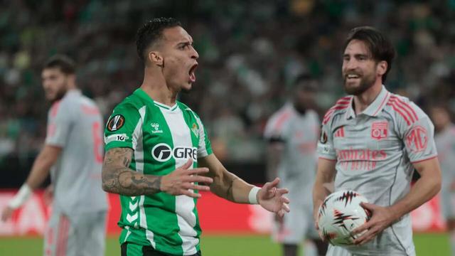 贝蒂斯2200万签下安东尼成神操作：10场独造8球助力球队腾飞