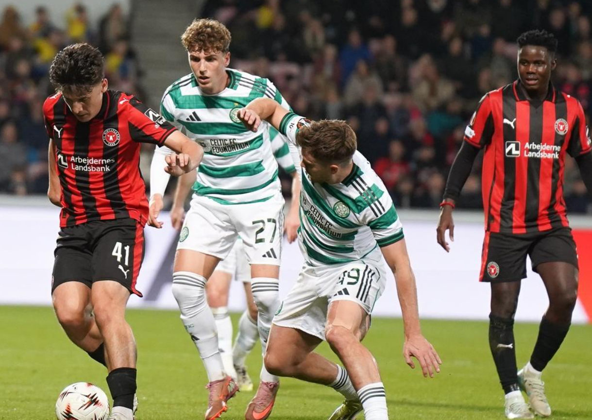 欧联杯惊现超级黑马！中日德兰4连胜登顶，力压维拉罗马