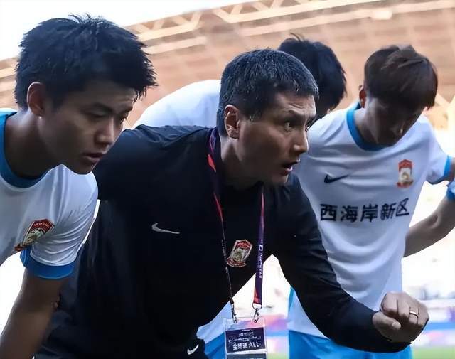 国足选帅新动向：更高层指示本土教练接任主帅