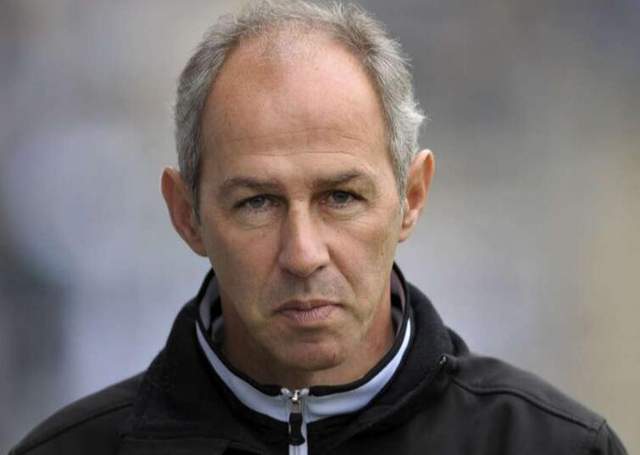 国足迎强援！65岁德甲名帅毛雷尔确认加盟，助力邵佳一执教