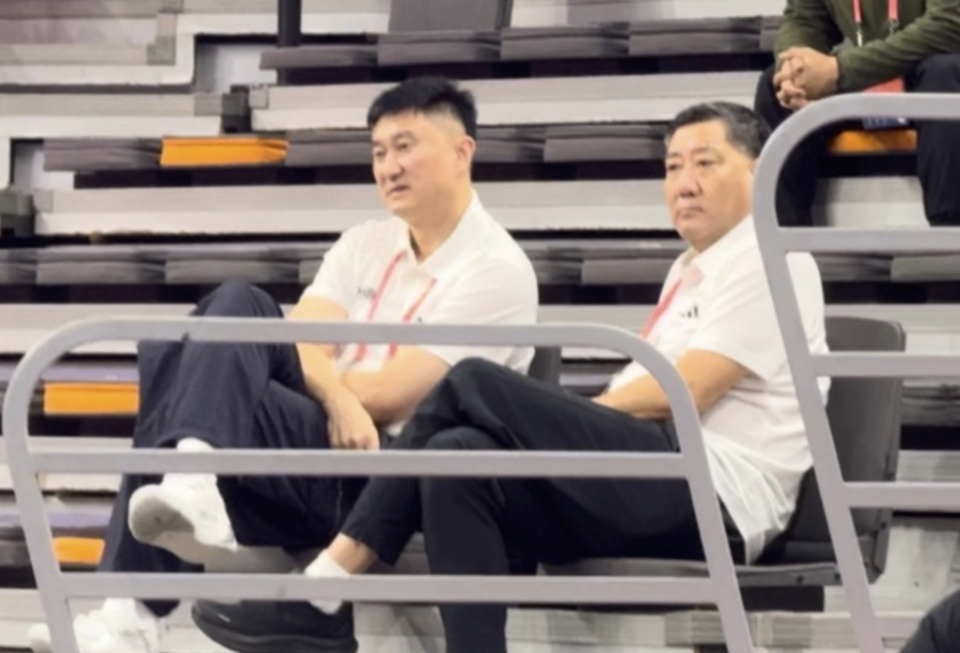 杜锋藏杀招！周琦25+12韩德君10+7，广东内线备战强敌