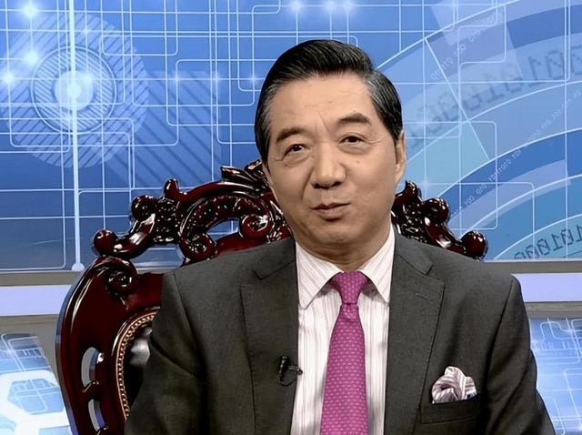 战略忽悠局局长张召忠去哪儿了？消失真相与近况揭秘