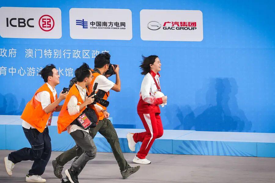 是天才更是强者,18岁的全红婵迈过三道坎