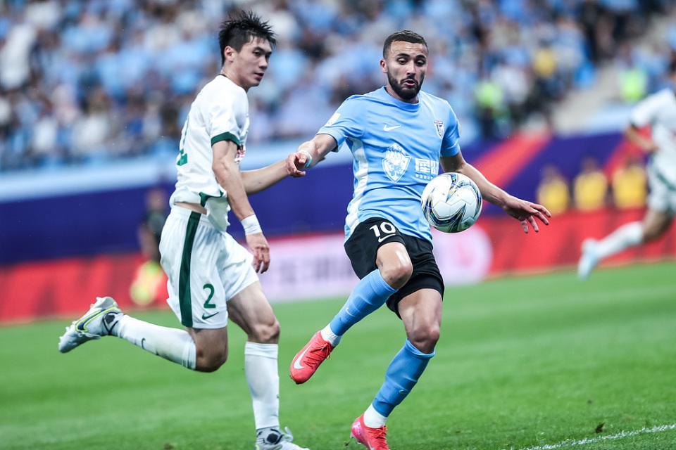 加盟仅1年！大连英博与32岁摩洛哥外援解约，曾助队4连胜+24场造10球