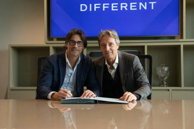 佛罗伦萨新帅瓦诺利首秀，对决热那亚德罗西