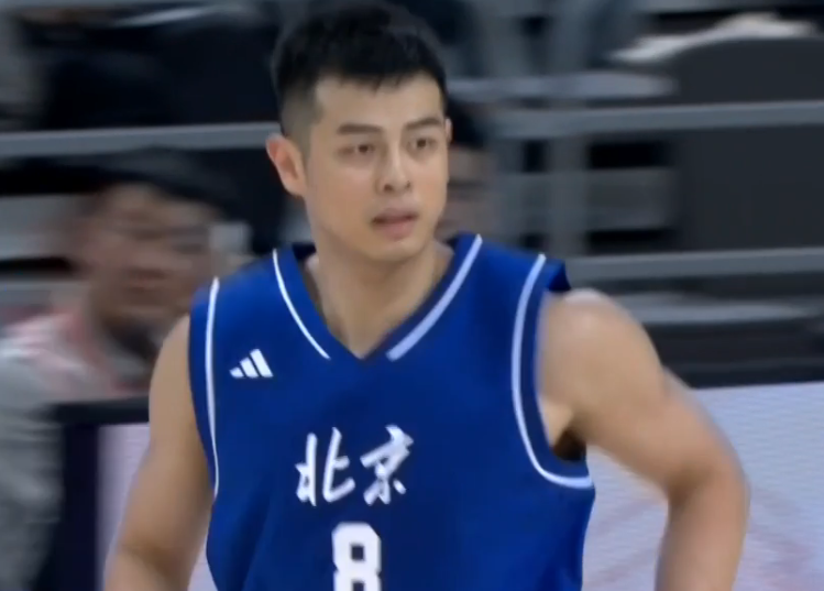 全运会男篮：北京126-83狂胜吉林 方硕翟晓川双星闪耀