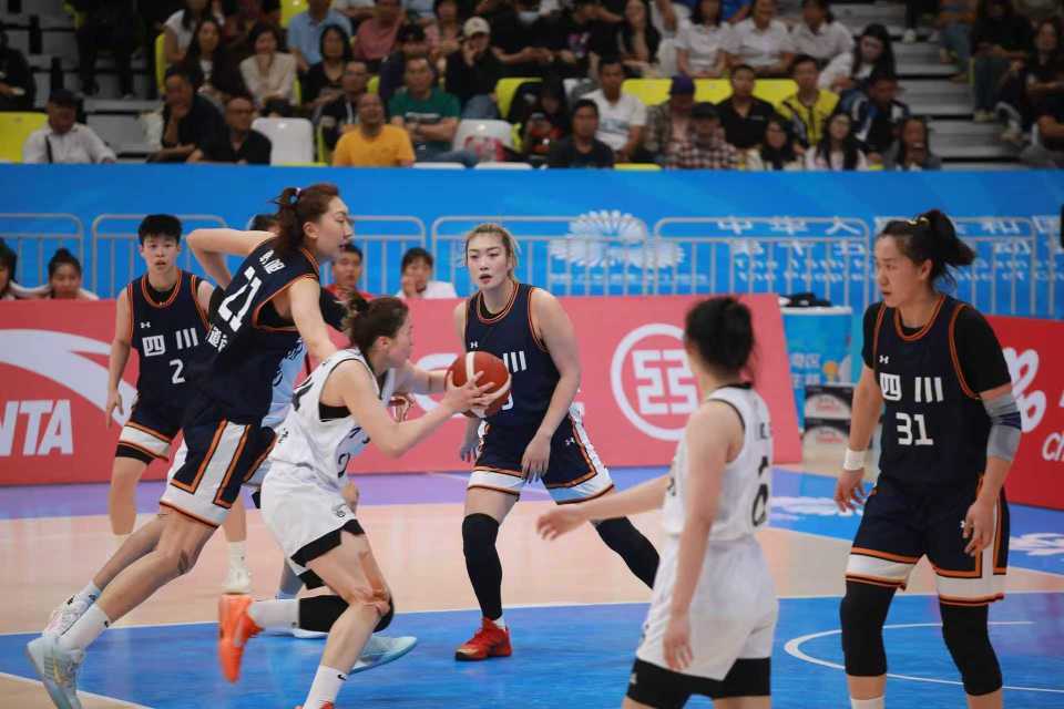 2025全运女篮：四川148-50狂胜山西98分 韩旭李梦高颂齐爆发