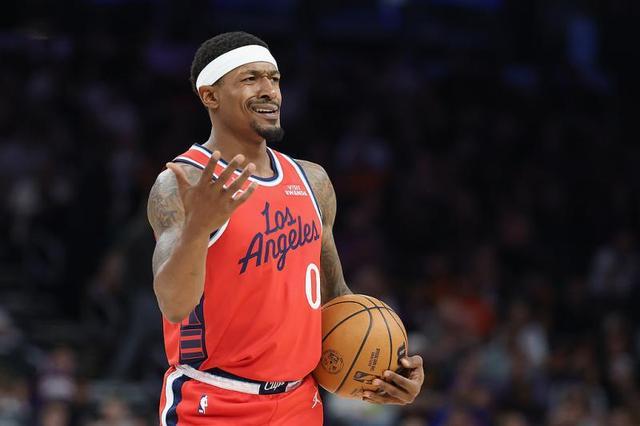 NBA｜比尔高薪低效！面对旧主太阳仅得5分引争议