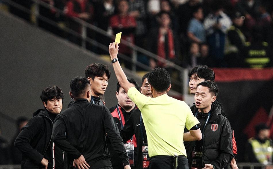 成都蓉城赛季落幕：争冠梦碎后，冬歇期面临核心难题