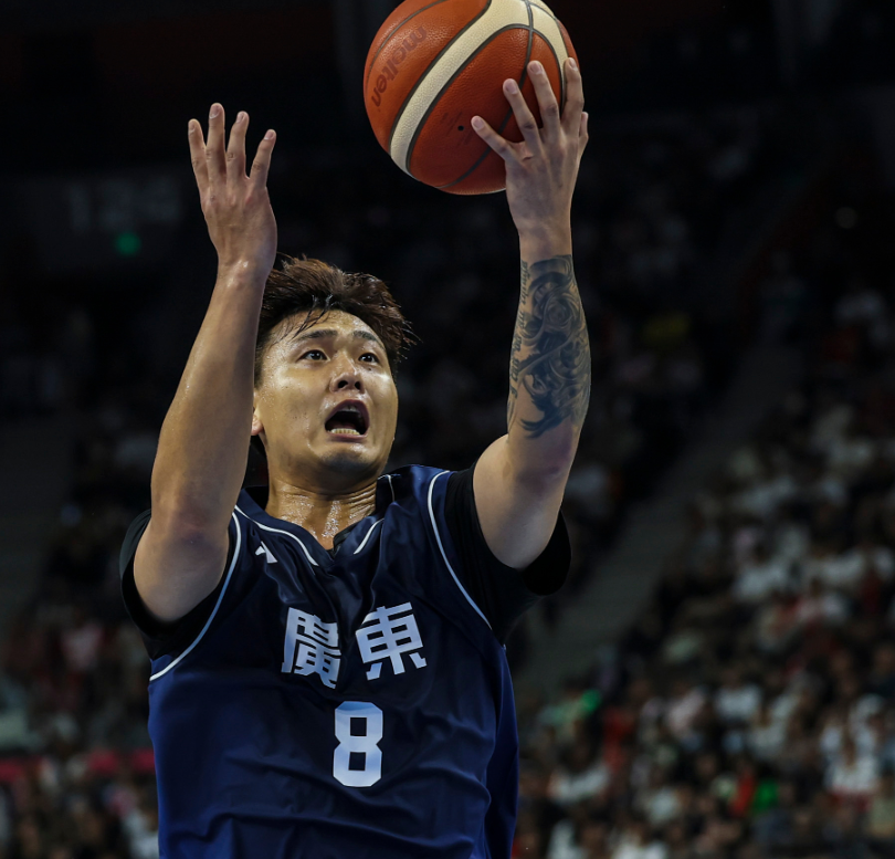 全运会男篮：广东大胜天津42分晋级四强，王睿泽杜润旺闪耀全场