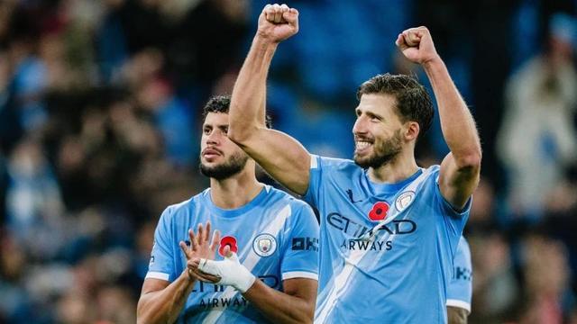 鲁本-迪亚斯：曼城需团队激励，全员随时准备为胜利挺身而出