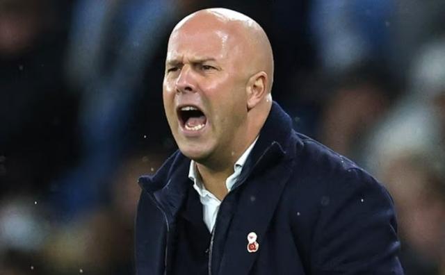 斯洛特谈利物浦失利：范戴克进球被吹属误判，门将未受干扰