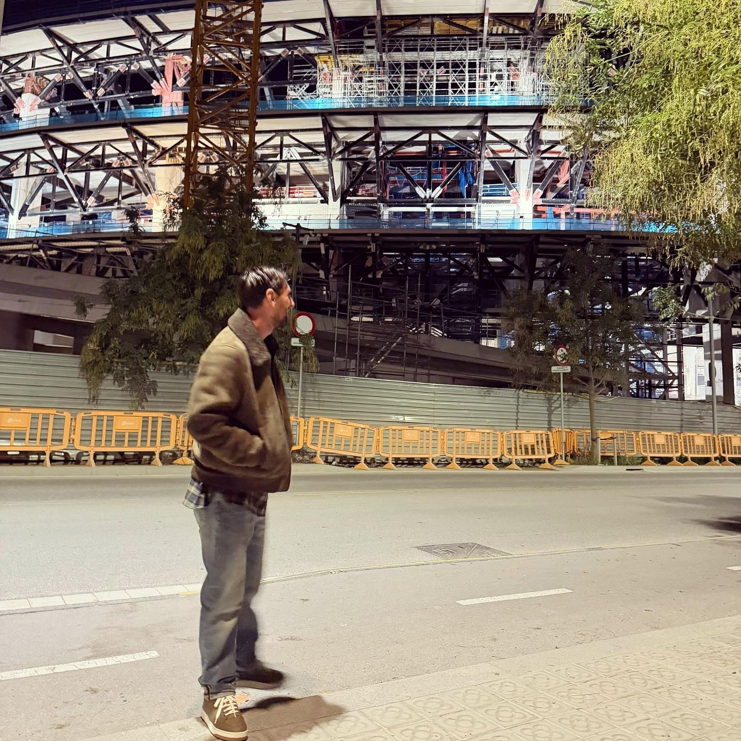 西媒曝梅西入住酒店距诺坎普仅1分钟车程，造访细节揭秘