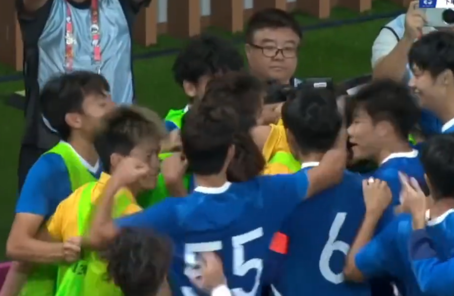 全运会男足U20半决赛爆冷！湖北广东绝杀晋级，山东上海无缘决赛