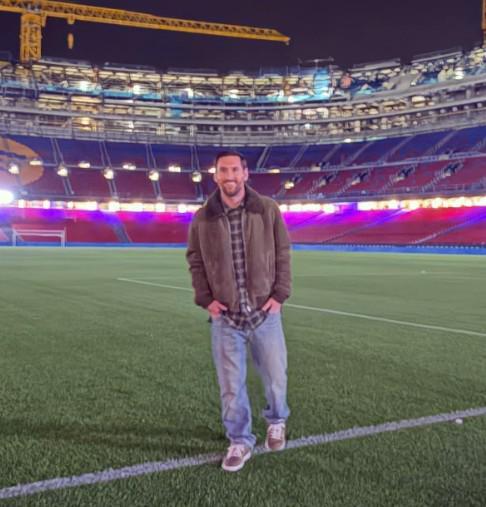 梅西重返诺坎普引热议，巴萨称不知情且进入方式成谜