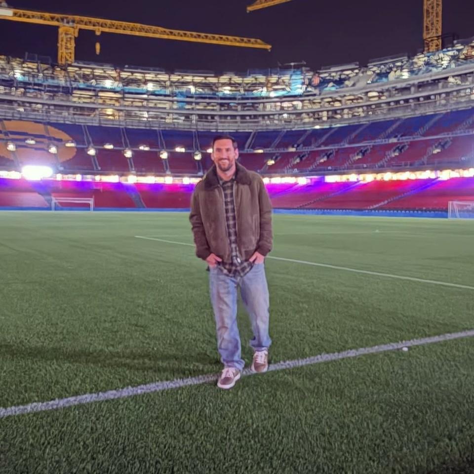 梅西时隔1638天重返诺坎普，深情回忆或改写巴萨管理层格局