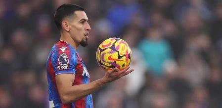 世体：巴萨有意签下穆尼奥斯，他是一名巴萨球迷