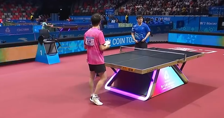 全运会男单焦点战：樊振东4-0完胜周雨，周雨自评表现不及格