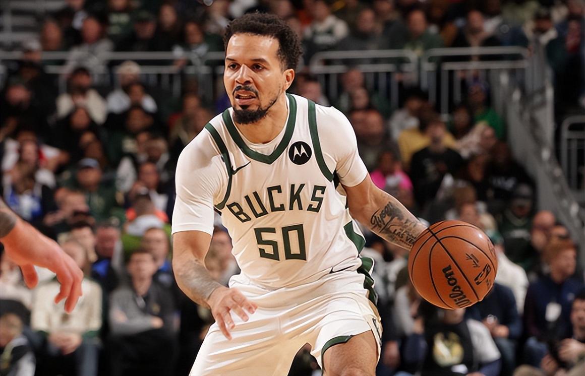 雄鹿新援科尔·安东尼状态回暖，面对火箭仍高效输出