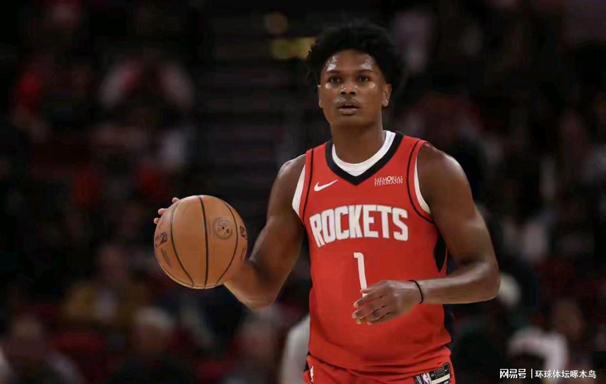 阿门·汤普森：火箭队取胜的静默基石与全能战士