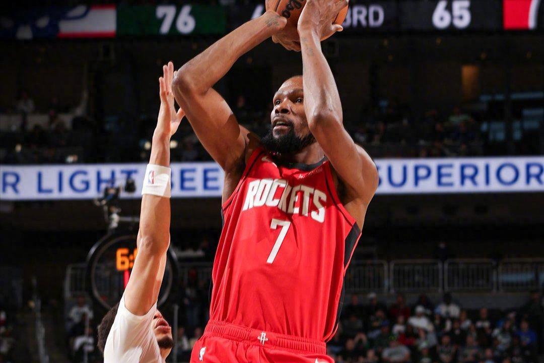 杜兰特31+7创纪录！火箭逆转雄鹿迎4大喜讯，KD盛赞关键球员