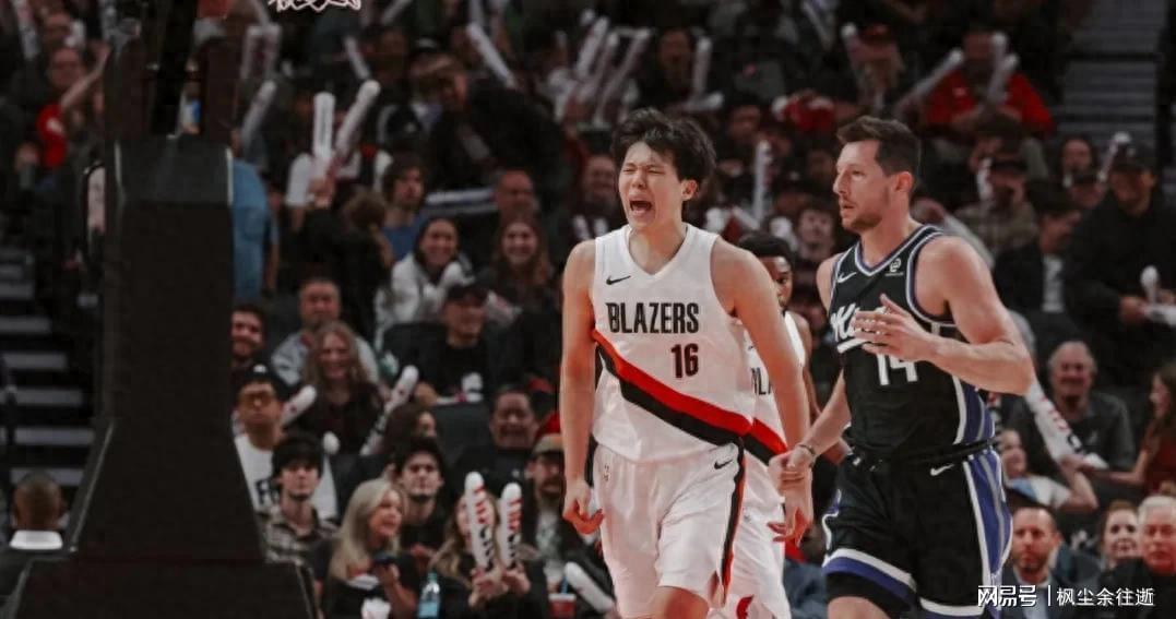 1换4大交易！和杨瀚森互换球队！建筑工人成了NBA最佳新秀