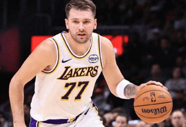 湖人负残阵老鹰5连胜终结 詹姆斯复出时机或迎最佳窗口