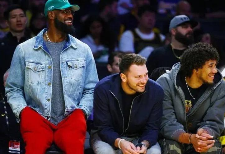 湖人年轻核心阵容分析