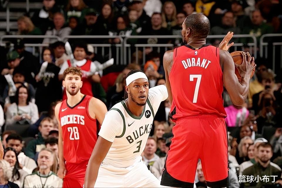 杜兰特31分闪耀，申京准三双助火箭逆转雄鹿，控卫短板待解